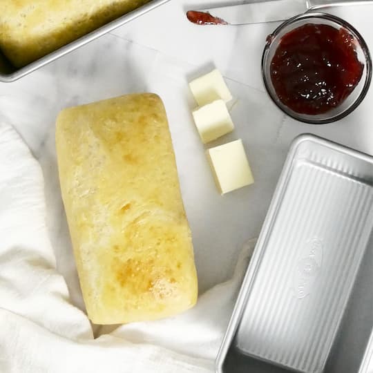 USA Pan® Small Seamless Bread Loaf Pan